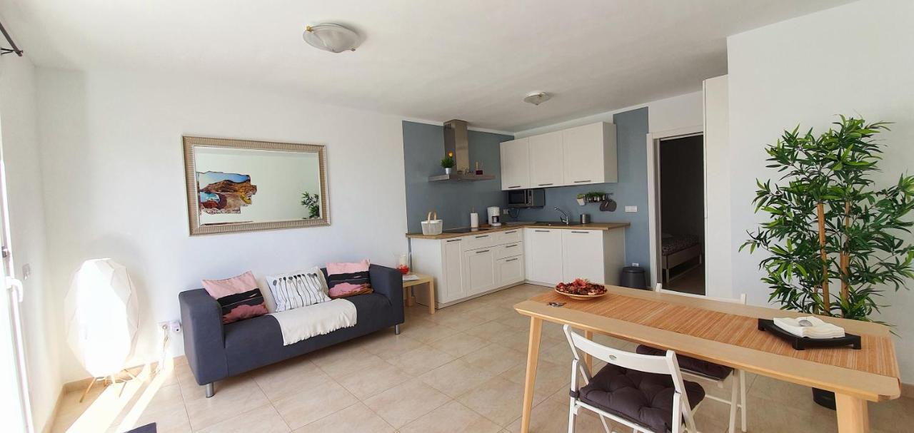 Brisas Apartamento *